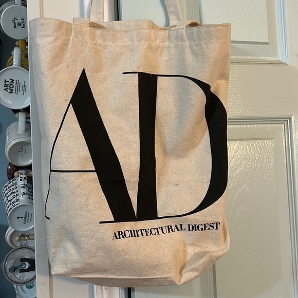 Architectural Digest shopping tote - Picture 1 of 3
